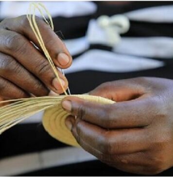 Arts and Crafts Experience Uganda, Hand weaving